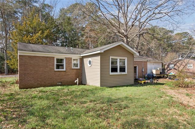 115 Cheadle LOOP, Seaford, VA 23696