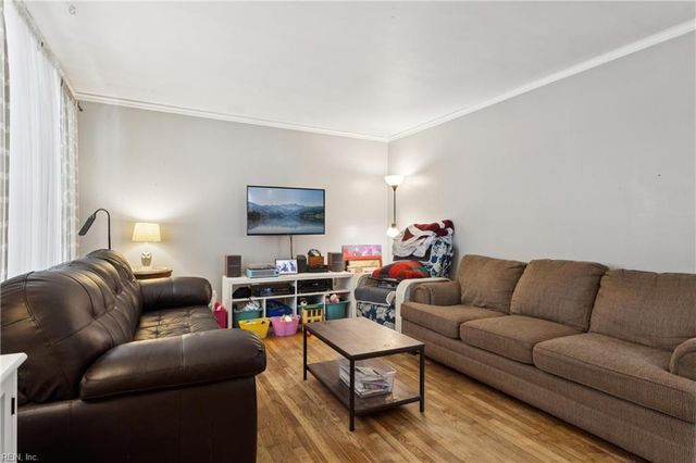 115 Cheadle LOOP, Seaford, VA 23696