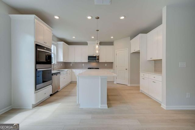 257 Abbotts Crossing Circle, Conyers, GA 30094
