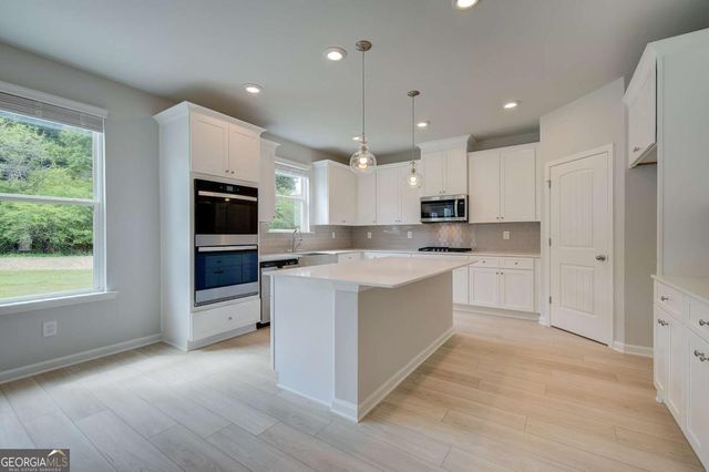 257 Abbotts Crossing Circle, Conyers, GA 30094