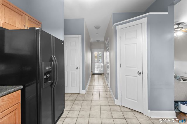 19 Highwood Circle 19, Colchester, CT 06415