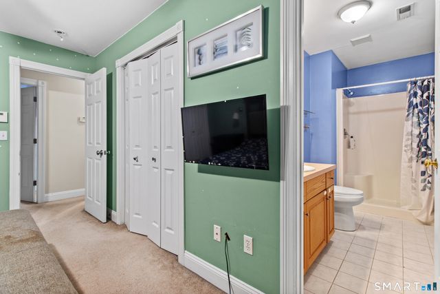 19 Highwood Circle 19, Colchester, CT 06415