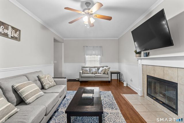 19 Highwood Circle 19, Colchester, CT 06415