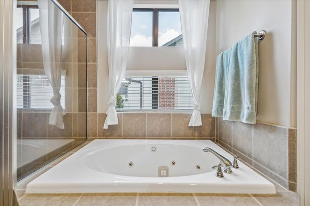 2848 Leeland Street, Houston, TX 77003