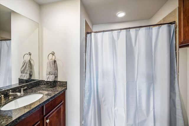 2848 Leeland Street, Houston, TX 77003