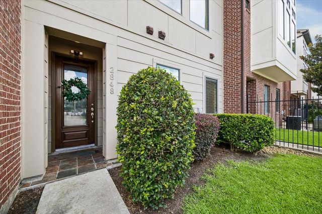 2848 Leeland Street, Houston, TX 77003