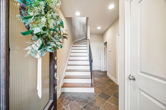 2848 Leeland Street, Houston, TX 77003