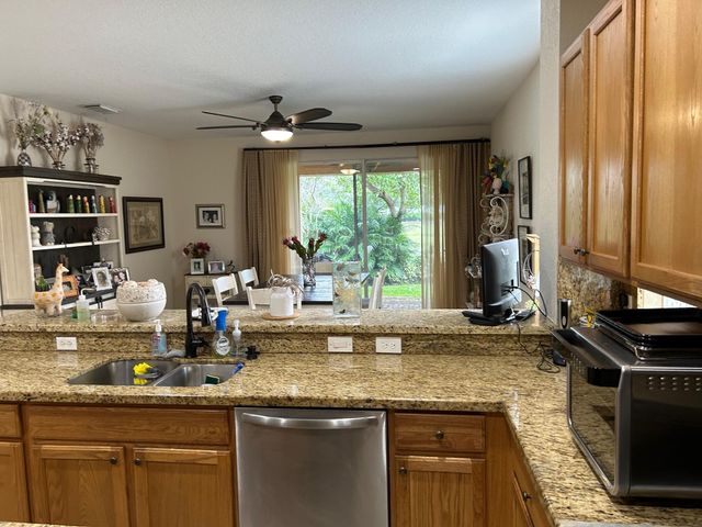 759 Gazetta Way, West Palm Beach, FL 33413