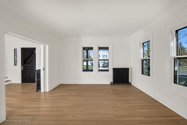 23 Lincoln Avenue MAIN HOUSE, Rumson, NJ 07760