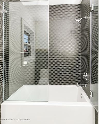 23 Lincoln Avenue MAIN HOUSE, Rumson, NJ 07760