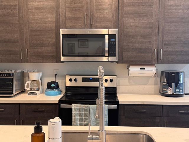 13201 SW 269th Ter, Homestead, FL 33032