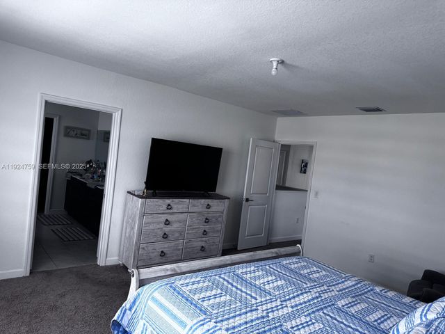 13201 SW 269th Ter, Homestead, FL 33032