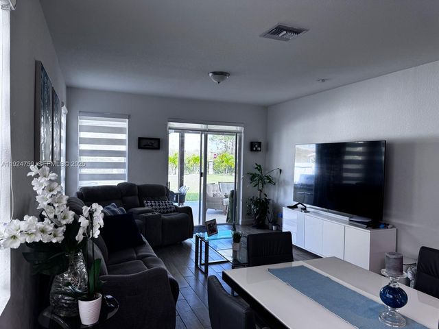 13201 SW 269th Ter, Homestead, FL 33032