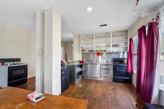 505 S Washington Street, Kaufman, TX 75142
