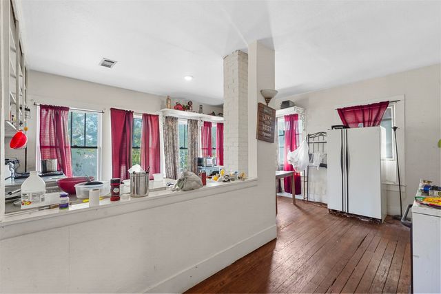 505 S Washington Street, Kaufman, TX 75142