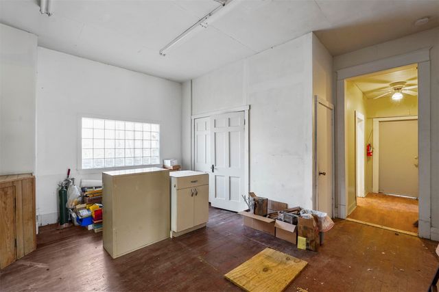 505 S Washington Street, Kaufman, TX 75142