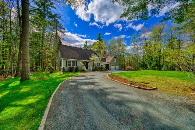 22 Pine Ridge Road, Sunapee, NH 03782