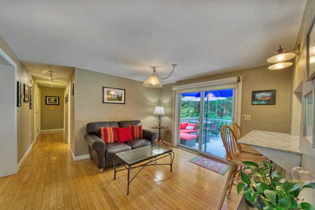 22 Pine Ridge Road, Sunapee, NH 03782