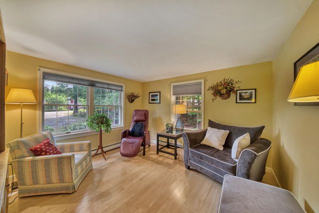 22 Pine Ridge Road, Sunapee, NH 03782
