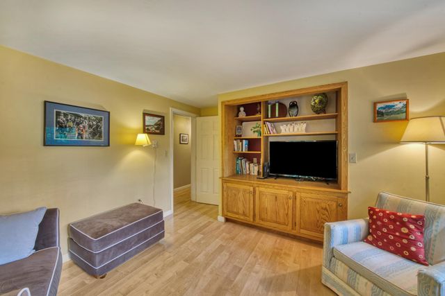 22 Pine Ridge Road, Sunapee, NH 03782