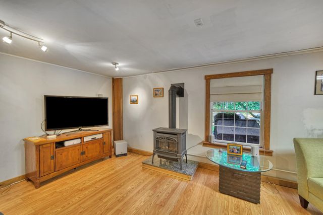 22 Pine Ridge Road, Sunapee, NH 03782
