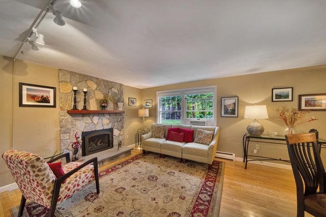 22 Pine Ridge Road, Sunapee, NH 03782