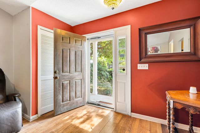 1147 Landsdowne Drive, Charleston, SC 29412