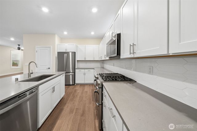 19110 Trilogy Parkway E, Bonney Lake, WA 98391