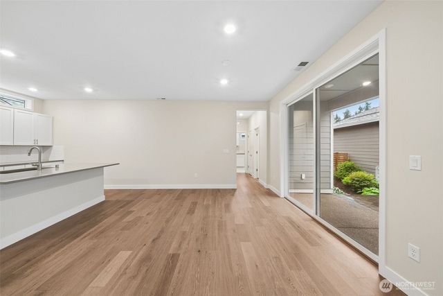 19110 Trilogy Parkway E, Bonney Lake, WA 98391