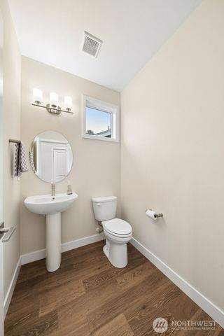 19110 Trilogy Parkway E, Bonney Lake, WA 98391
