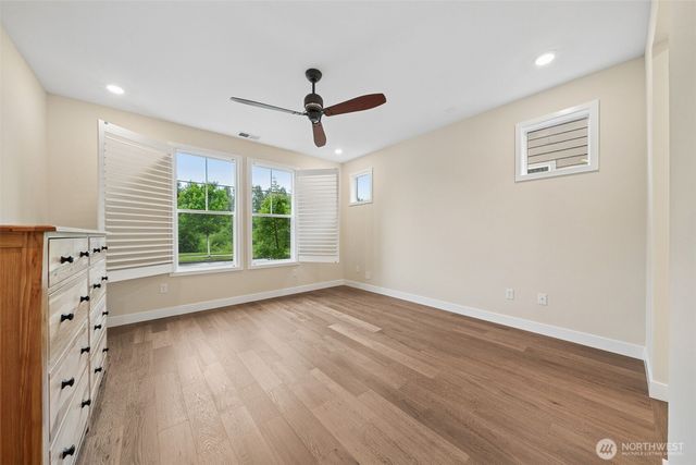 19110 Trilogy Parkway E, Bonney Lake, WA 98391