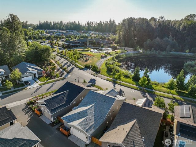19110 Trilogy Parkway E, Bonney Lake, WA 98391