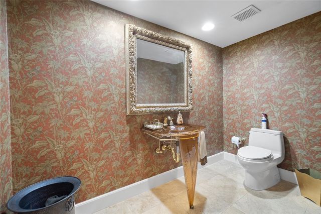 6305 BURNING TREE DRIVE, Seminole, FL 33777