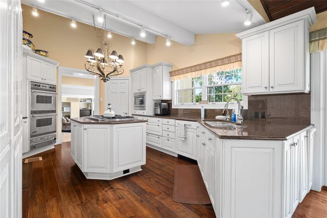 6305 BURNING TREE DRIVE, Seminole, FL 33777