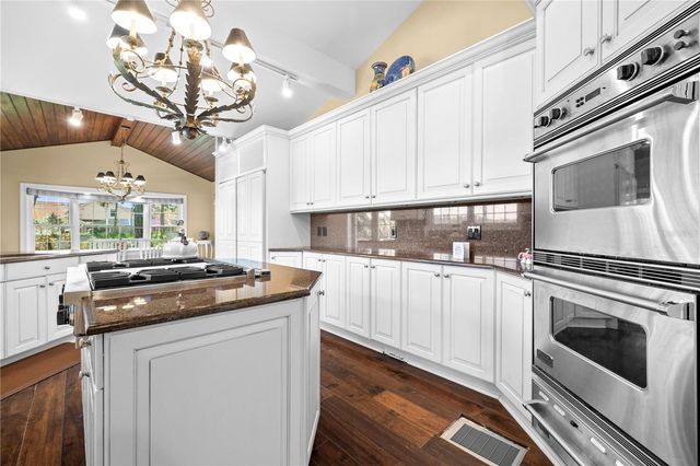 6305 BURNING TREE DRIVE, Seminole, FL 33777