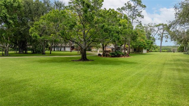 6305 BURNING TREE DRIVE, Seminole, FL 33777