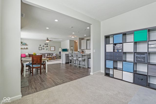 6657 Shooting Star Drive, Whitestown, IN 46075