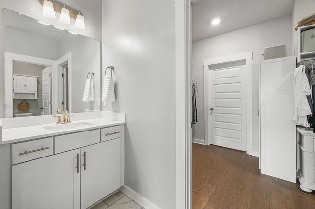 3421 Milford Dr, Thompsons Station, TN 37179