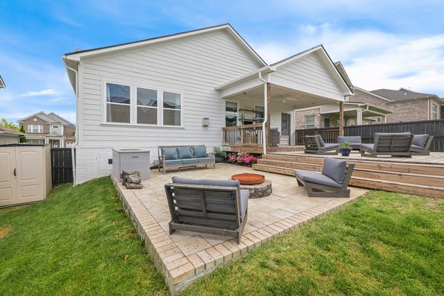 3421 Milford Dr, Thompsons Station, TN 37179