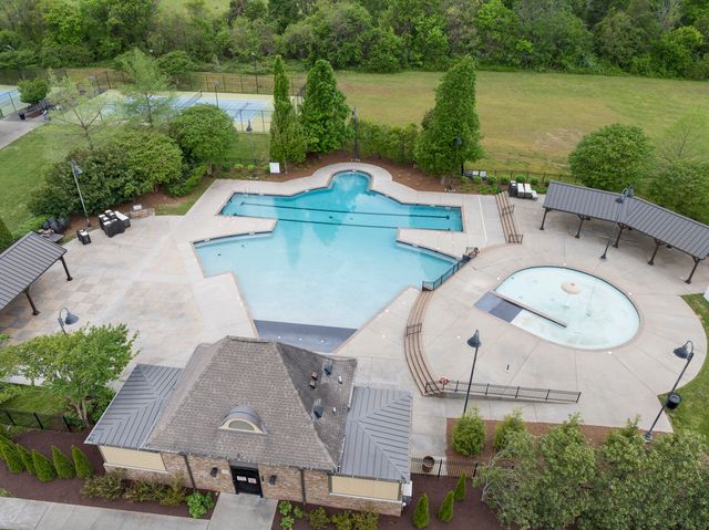3421 Milford Dr, Thompsons Station, TN 37179
