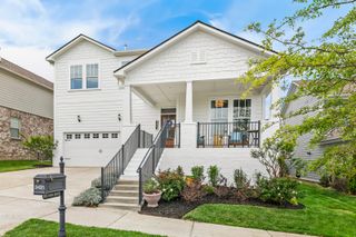 3421 Milford Dr, Thompsons Station, TN 37179