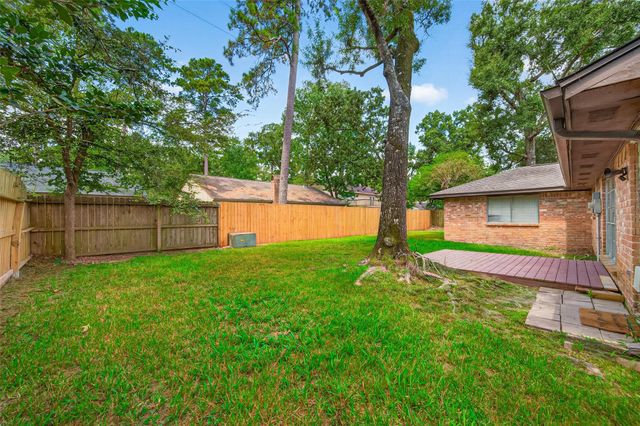 2154 Oak Shores Drive, Houston, TX 77339