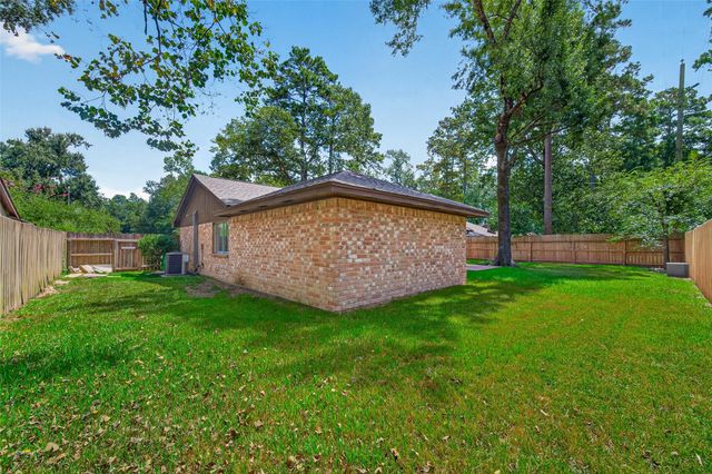 2154 Oak Shores Drive, Houston, TX 77339