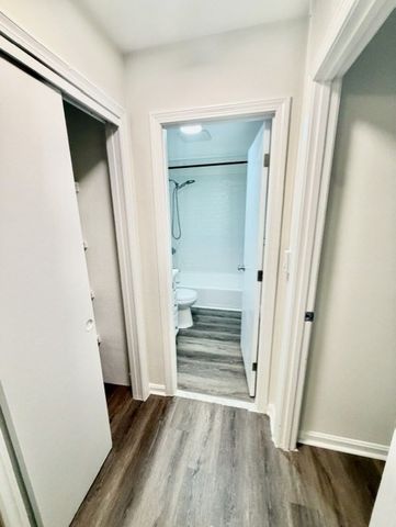 80 Cambridge Road B5, Woburn, MA 01801