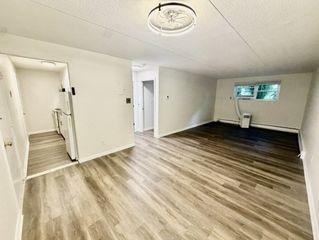 80 Cambridge Road B5, Woburn, MA 01801