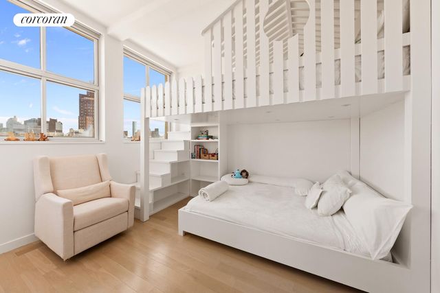 161 HUDSON Street PH9A8B, New York City, NY 10013