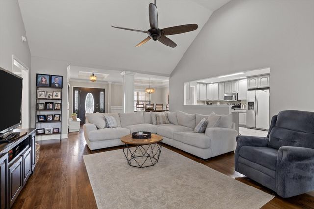 8934 Sunridge Drive, Ooltewah, TN 37363