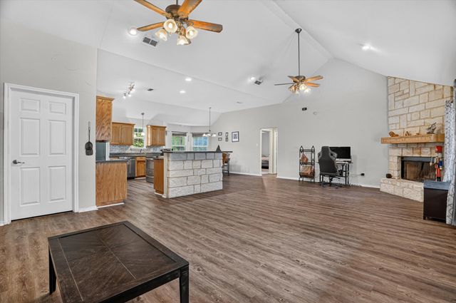 1654 Ranger Highway, Weatherford, TX 76088
