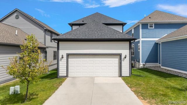 3878 Andover Avenue, Auburn Hills, MI 48326