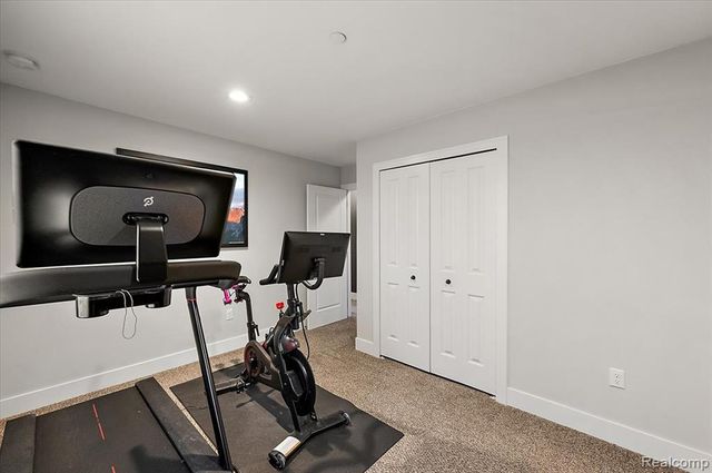 3878 Andover Avenue, Auburn Hills, MI 48326